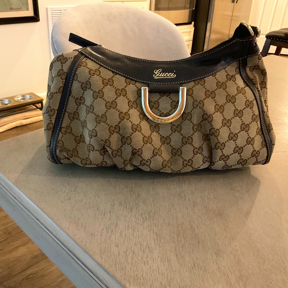 Gucci D ring handbag